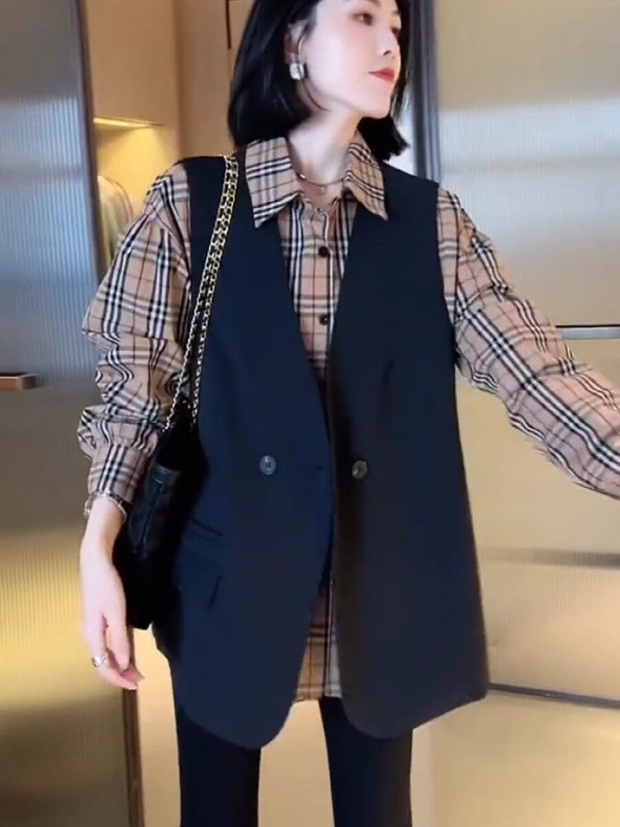 西装马甲女秋季2024新款马夹坎肩外穿背心洋气无袖中长款西服外套