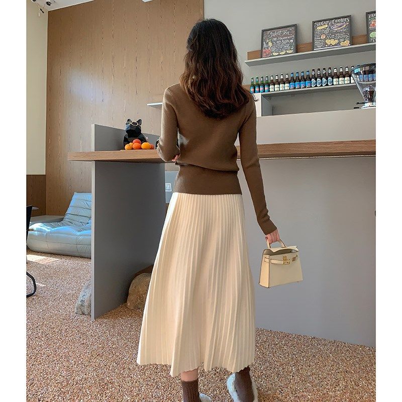 秋冬米白色羊毛针织风琴百褶半身裙女中长款松紧高腰a字裙小个子
