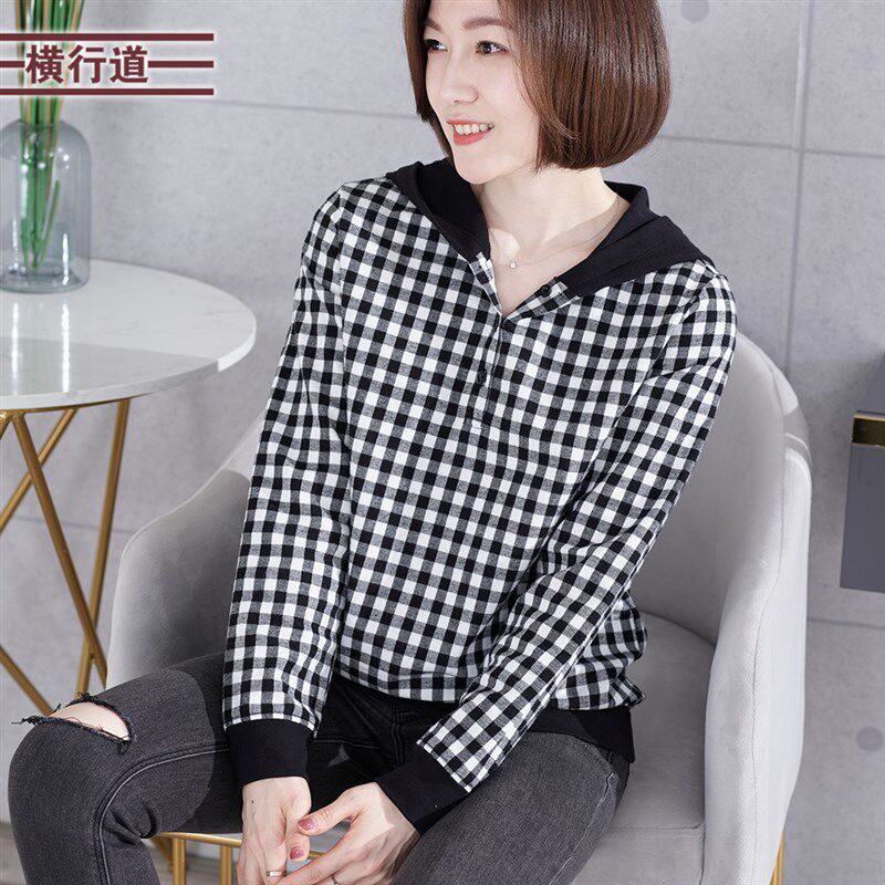 春季黑白格子连帽打底衫2025胖MM妈妈长袖T恤女装韩版宽松上衣