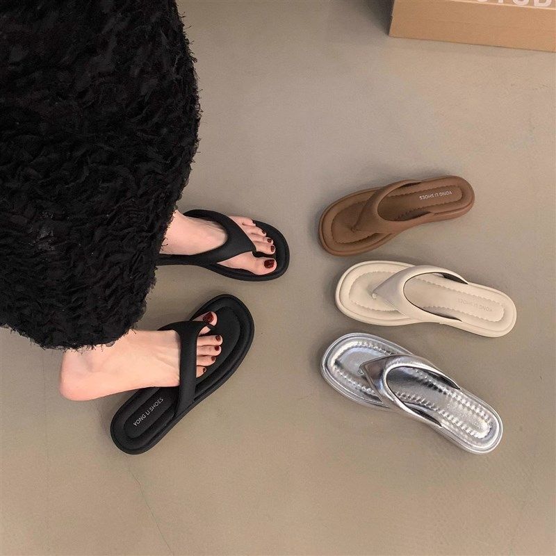 踩屎感软底夹趾人字拖鞋女外穿2025夏季新款银色沙滩配裙一字拖鞋,女鞋,人字拖,淘宝优惠券,粉丝福利购,淘宝优惠卷