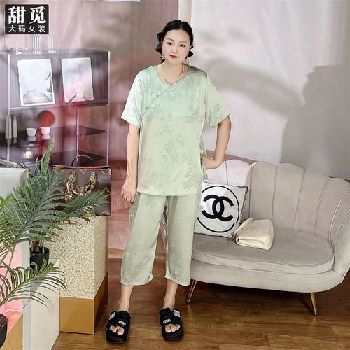 甜觅大尺码女装2025夏装胖mm300斤新中式高档缎面上衣+裤子套装