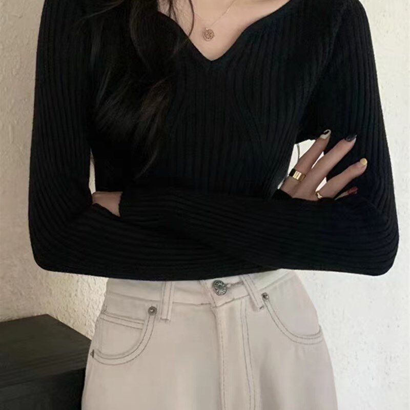 大码胖妹妹黑色v领长袖针织打底衫女春秋修身设计感毛衣内搭上衣