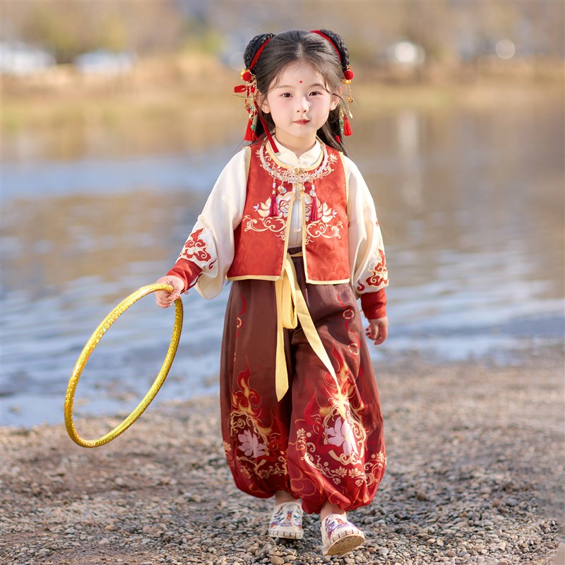 汉服女童2025春款儿童表演哪吒服装国潮风套装男童女童演出服