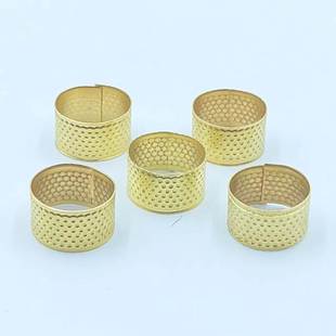 缝纫顶针手工金属针箍家用可调节大小缝纫衣服指套手工金属铁顶针