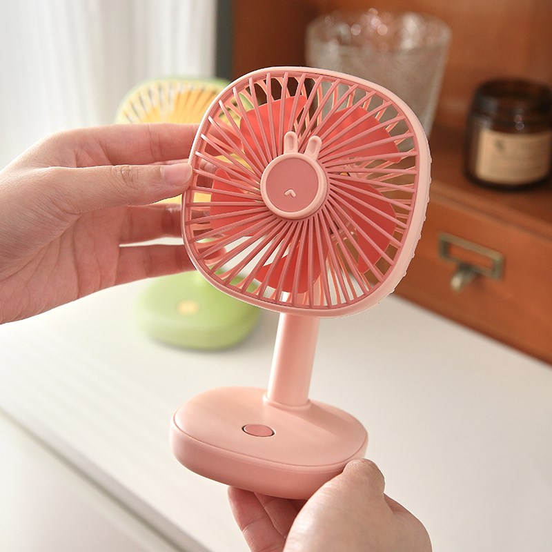 盐岛时光 牛油果绿桌面静音小风扇 小型充电办公室学生迷你台式