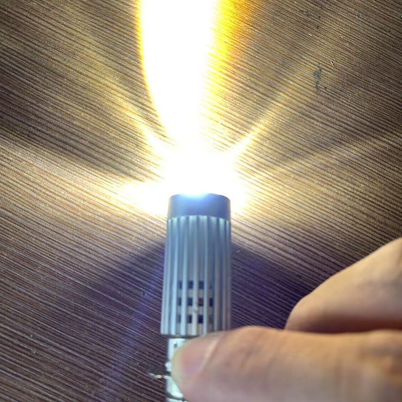 单爪P15D进口摩托电动车LED双色聚光前大灯泡远近光改装白黄100W