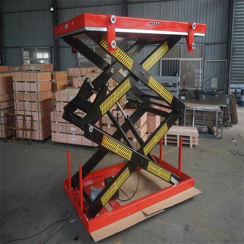 小型升降机全自行迷你剪叉式4米6米商场高空作业平台迷你升降平台