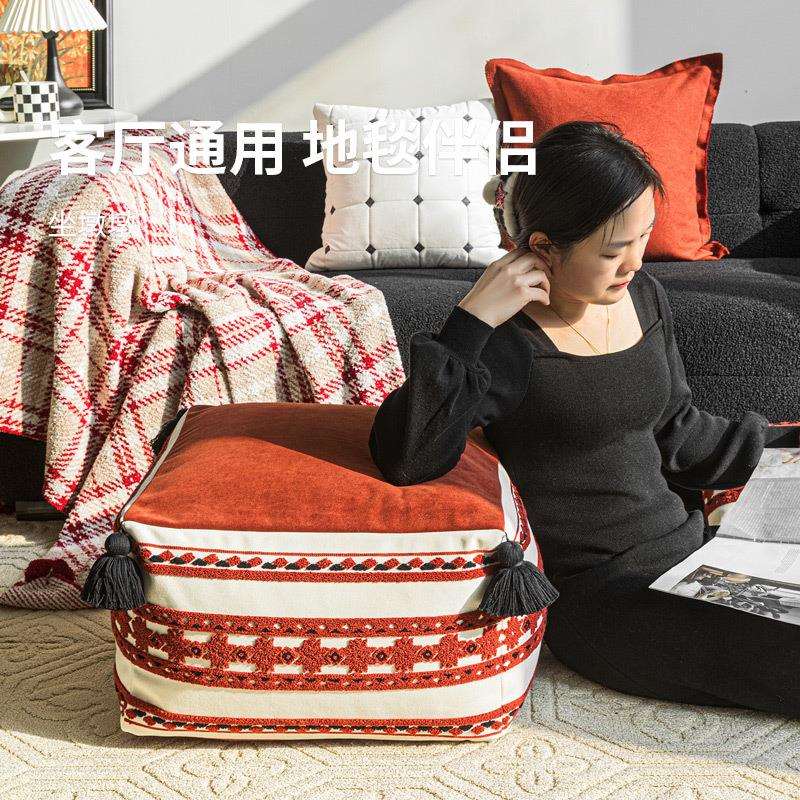 新年节日喜庆红色坐墩墩几何图案坐垫客厅沙发脚踏地毯蒲团垫布艺