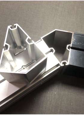 展览8分方柱135度连接件135度八棱柱转角铝材45度80方柱铝型材