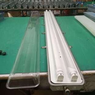 LED工程三防灯防震隧道灯具PC罩阻燃不锈钢三防灯应急支架日光灯