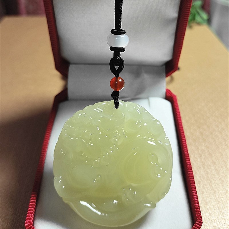 天然青白玉麒麟吊坠貔貅元宝玉佩圆牌男女情侣款挂件项链个性刻字