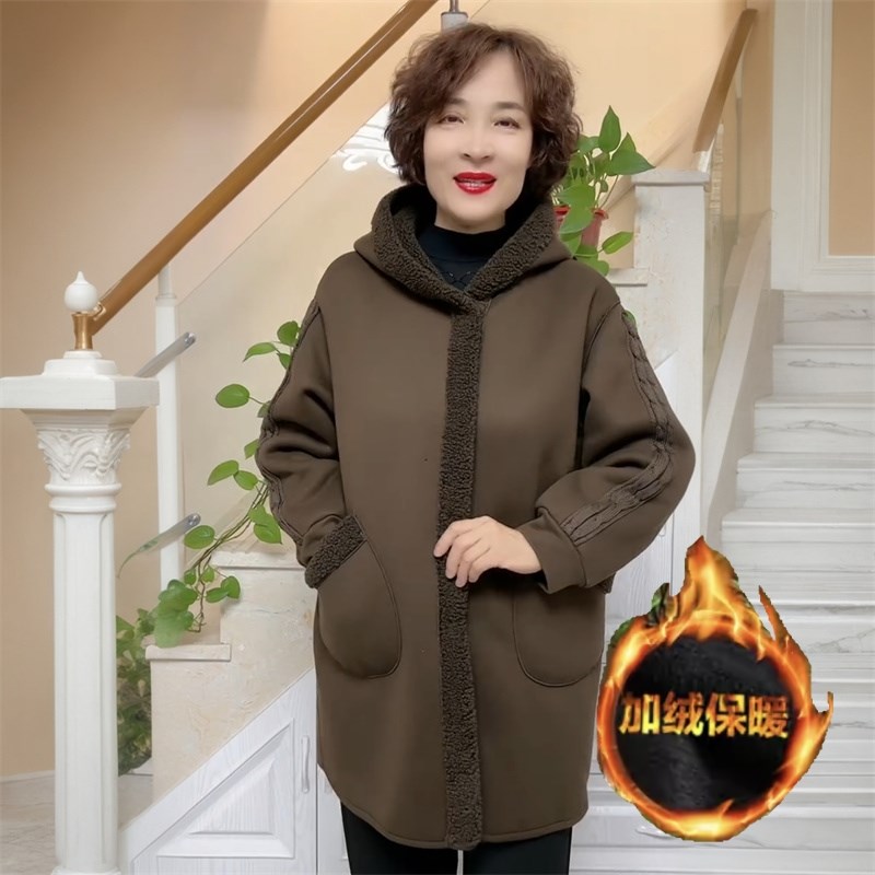 妈妈冬装加绒加厚保暖两面穿中长款时尚宽松大码连帽休闲外套大衣