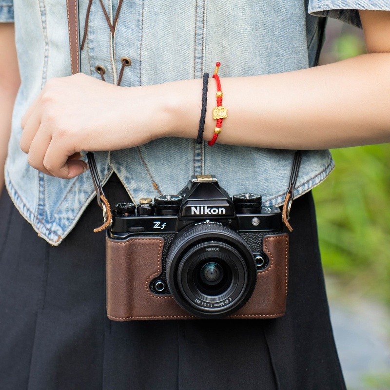 摄侣适用尼康zf皮套z5二代保护套z30Z50二代相机包zfcZ63相机套z5z6z72皮壳Z6III真皮底座肩带复古微单配件