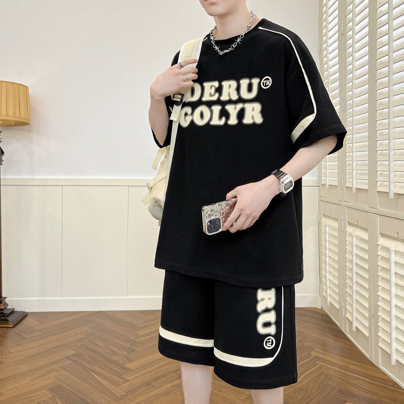 夏季高中学生潮牌冰丝短袖T恤套装男初中帅气新款青少年运动一套