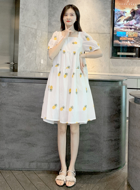 孕妇夏装连衣裙2023新t款时尚网红款外出洋气刺绣白色仙女洋气裙
