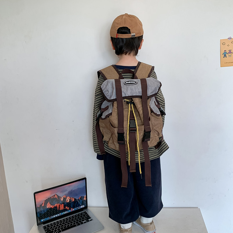 幼儿园书包潮酷洋派男童宝宝大容量双肩包小男孩外出时尚休闲背包