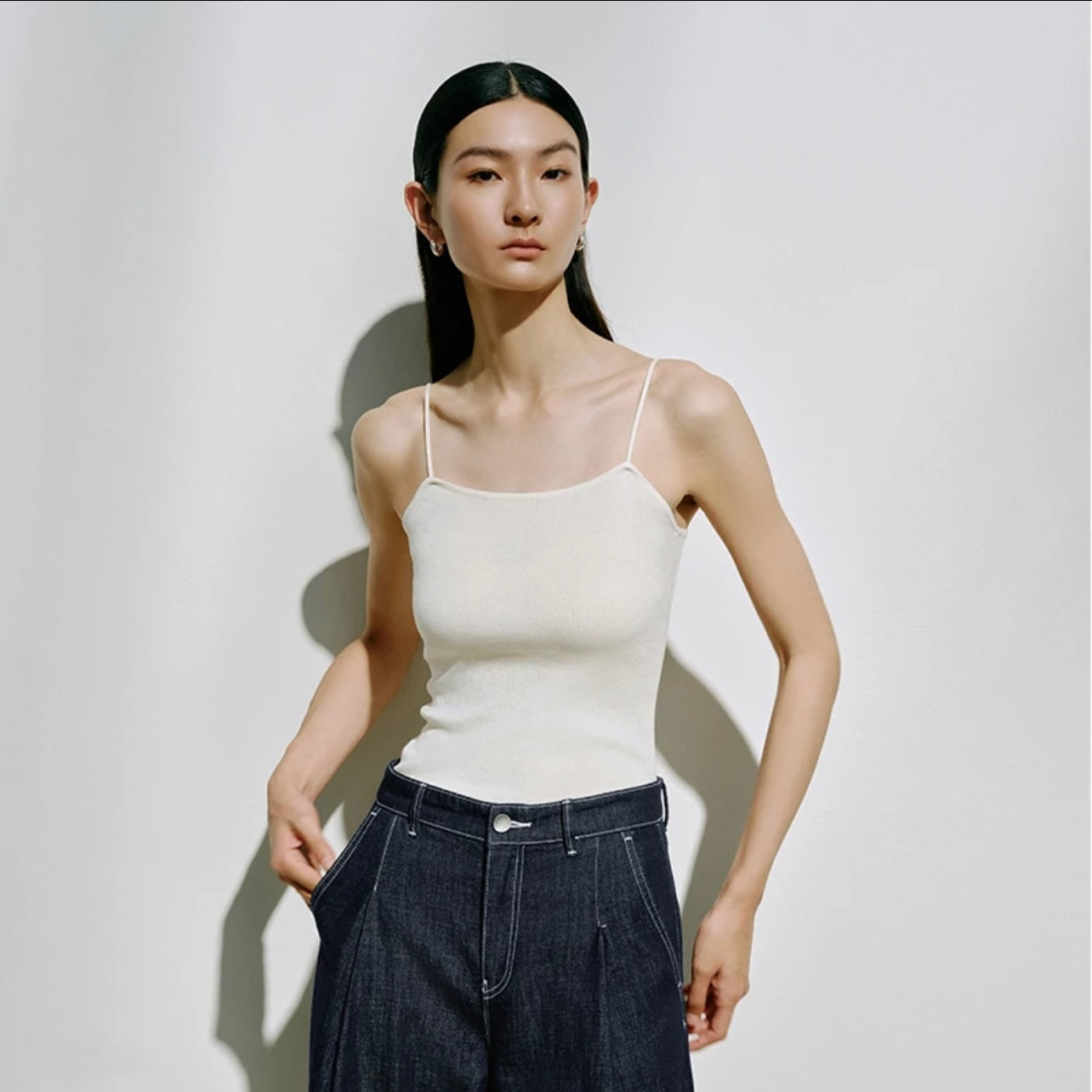 艾诺丝商场同款2025夏装新款百搭针织吊带背心内搭上衣女50428110