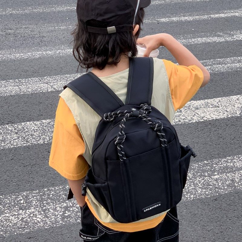 幼儿园小学生儿童书包潮酷洋气男童宝宝双肩包时尚小女孩户外背包