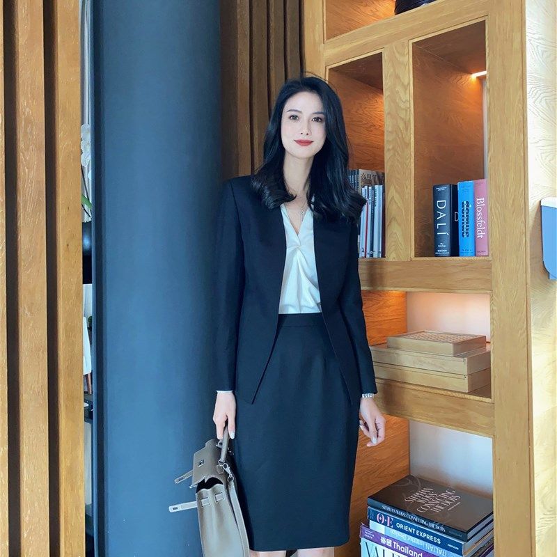 新款职场套裙修身西装套装女V领时尚两件套