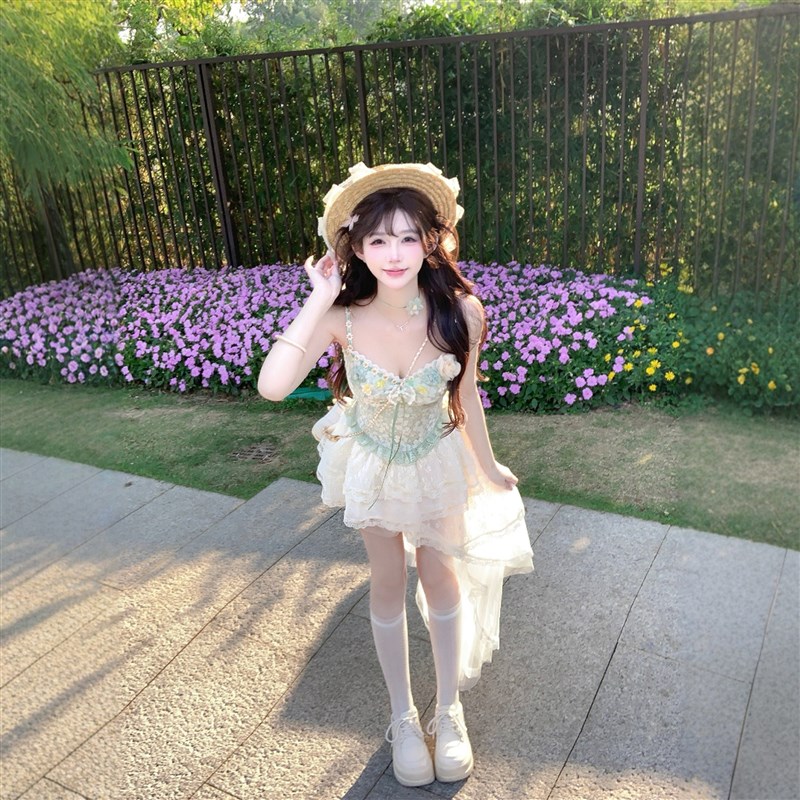 法式甜美吊带洋装子两件式套装女夏季巨好看不规则蛋糕短裙蓬蓬裙