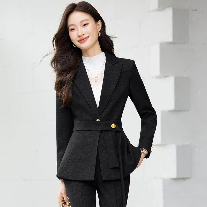 枣红色长袖小西装领外套女裤子两件套装秋冬季新款职业装通勤气质
