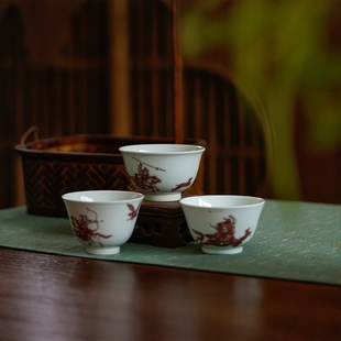 二亭釉里红茶杯 狩猎图扬鞭杯 景德镇手绘釉下彩瓷器