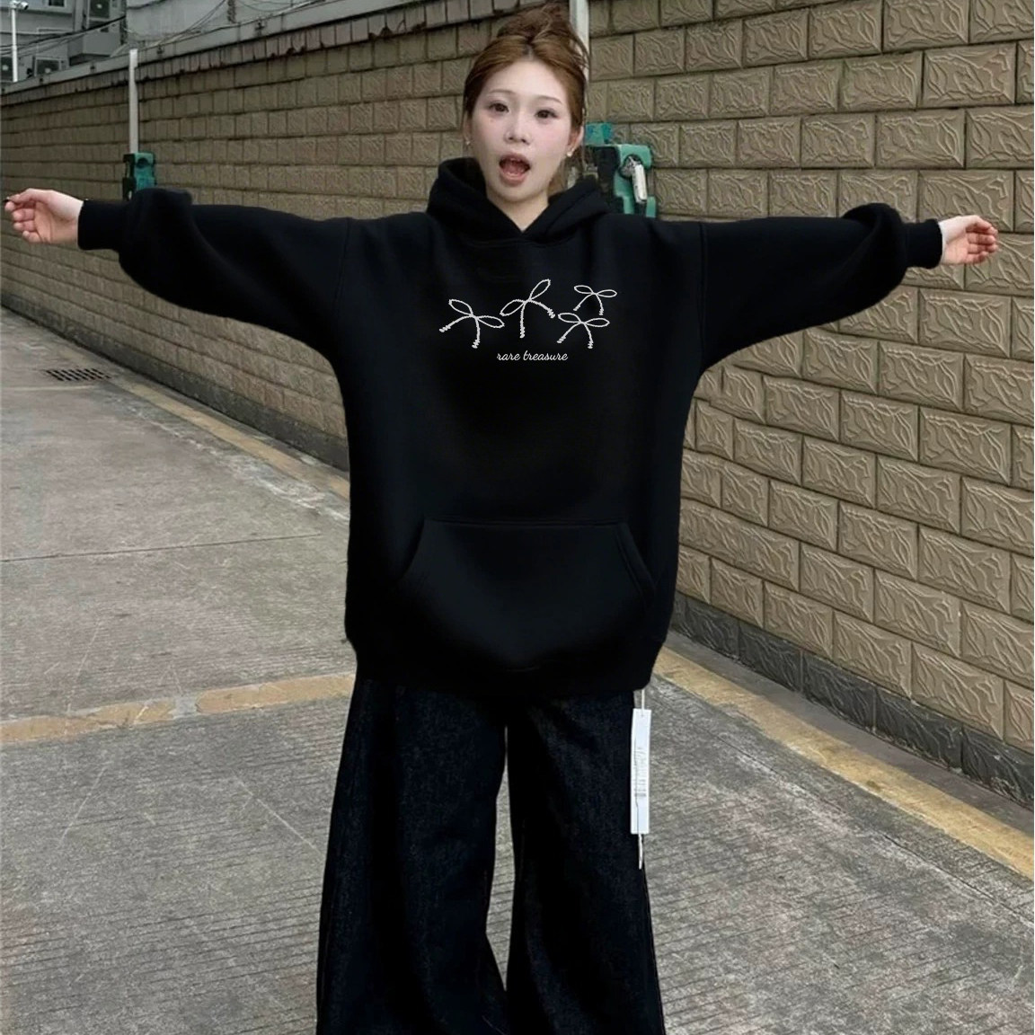 黑色连帽卫衣女2025新款秋冬卫衣/绒衫