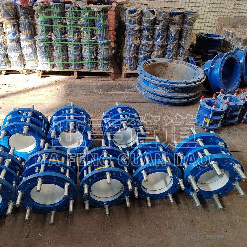 河南直销C2F双法兰传力接头DN1000铸钢伸缩接头来图定购