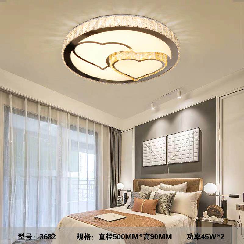 温馨浪漫心形卧室灯水晶吸顶灯现代简约水晶灯爱心款房间灯