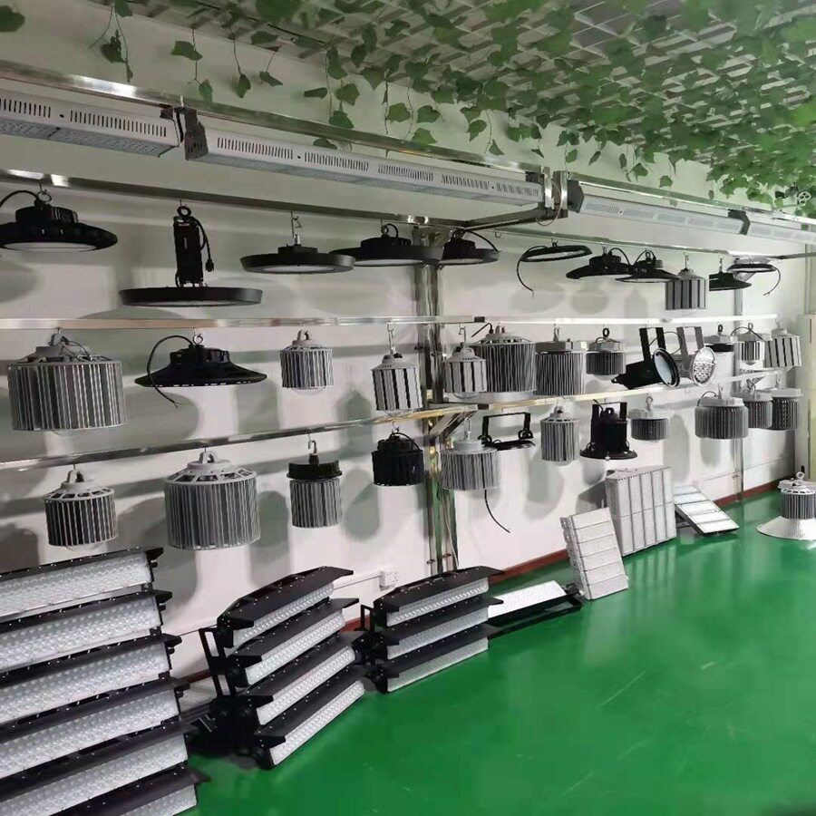 深圳厂家250W 投光灯外壳套件 LED 模组投光灯套件外壳 球场高杆