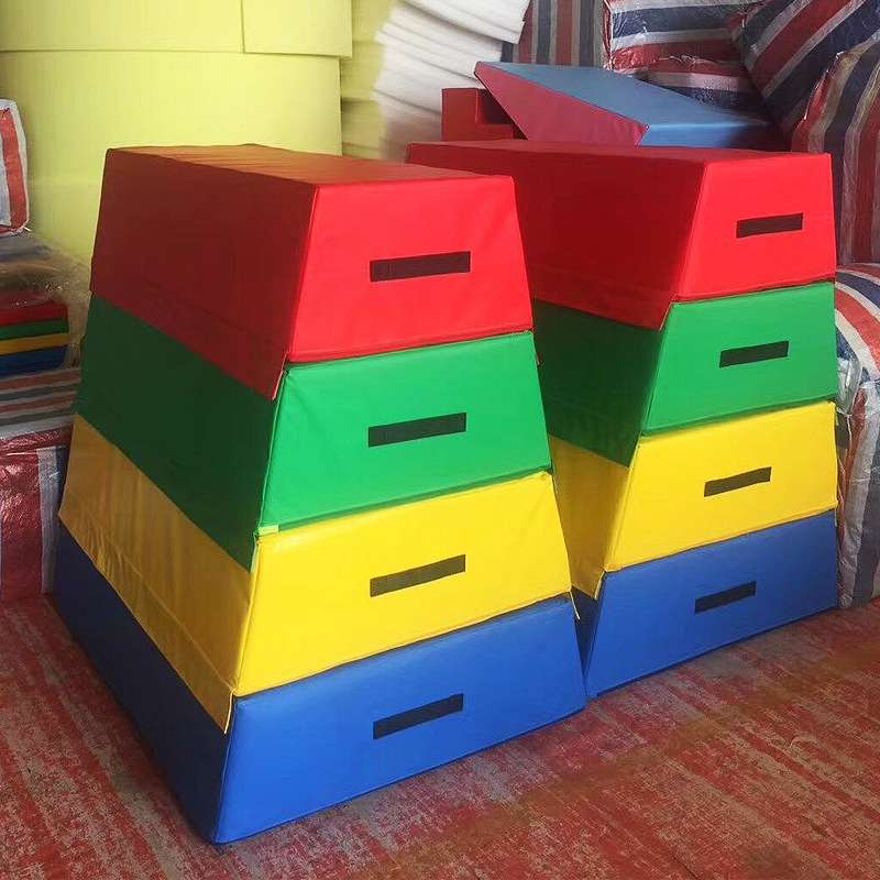 训练跳箱中小学软体跳马儿童鞍马山羊跳跨跃障碍物器材现货