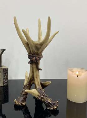 欧式复古鹿角烛台摆件树脂动物雕像跨境家居桌面蜡烛台装饰工艺品
