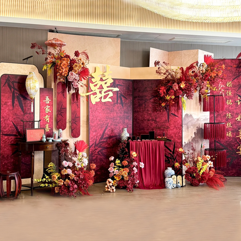 新中式订婚布置装饰摆件全套酒店女方家里高级感可定制kt板背景墙