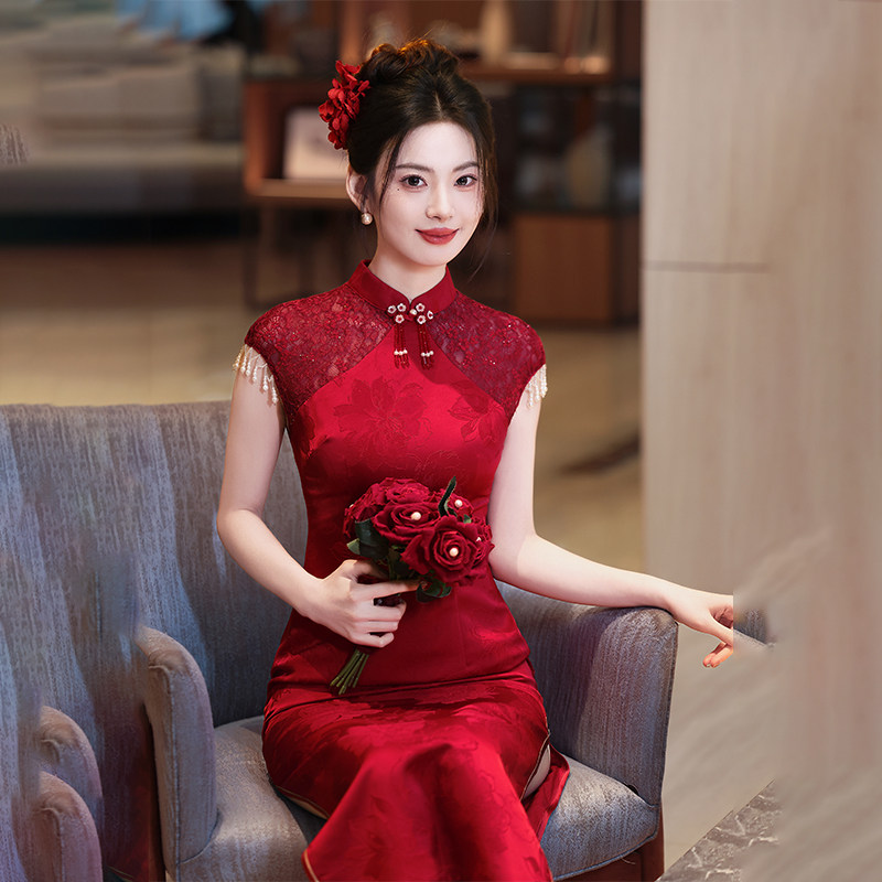 新中式改良红色旗袍新娘敬酒服图片