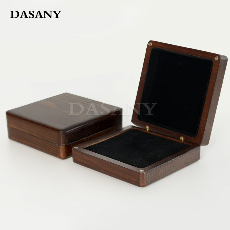 实木奖牌盒子胡桃木n文玩盒手串木盒高档手镯礼盒刻字印制礼物盒
