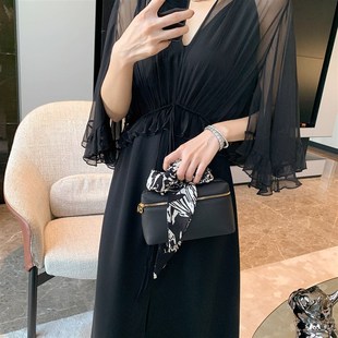 加比gaby轻盈飘逸法式气质印花丝巾披肩时髦精凹造型刚需印花丝巾