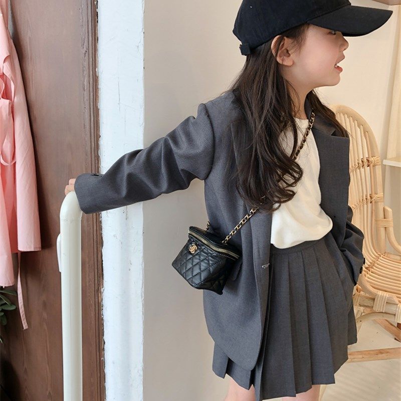 小女孩洋气西装短裙裤套装时髦男女童纯色春秋新款韩版儿童走秀款