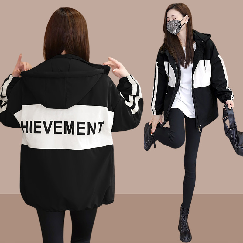 2025秋冬季新款女士短外套冲锋衣爆款小个子洋气女装夹克大码胖mm