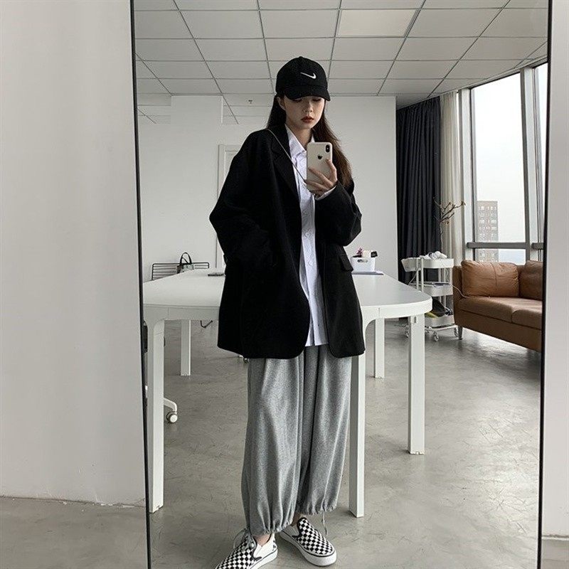 西装外套女秋冬2021新款韩版设计感小众宽松大版灰色休闲西服上衣