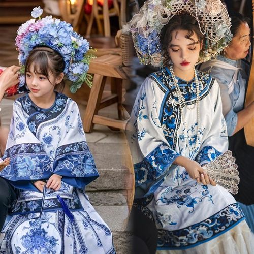汉服亲子母女清汉女童青花瓷少数民族风旅拍摄影写真古装套装女童