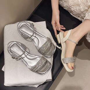 网红百搭仙女风配裙子水钻粗跟中跟一字带Z绝美凉鞋 2025新款 夏季