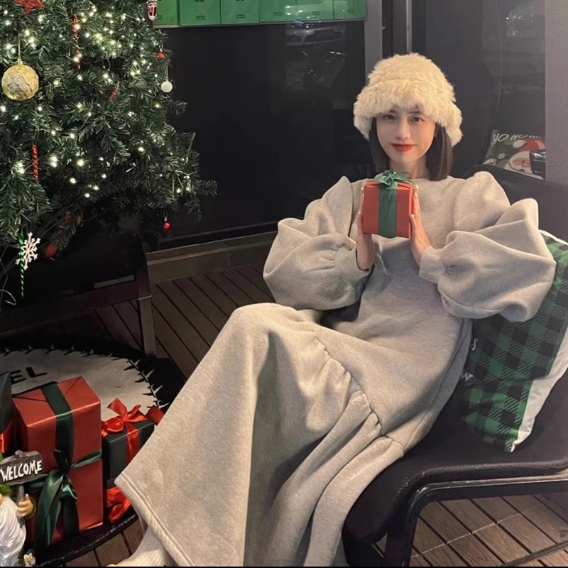 春秋新款运动风灰色卫衣裙大码宽松显瘦遮肚减龄鱼尾长Z款连衣裙