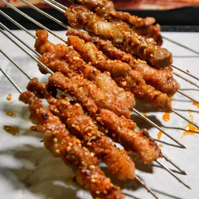 新货新鲜铁签牛肉串商用冷冻半成品油炸户外烧烤食材内蒙古烤肉串