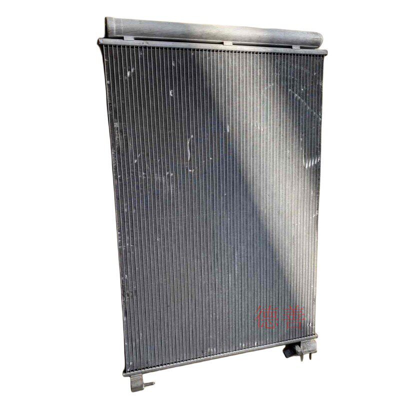 适用奔驰205 C180 C200 C260 C300 C350 C63 水箱 冷凝器 电子扇