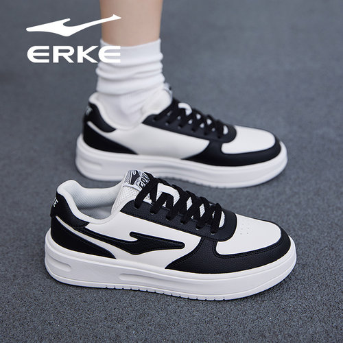 鸿星尔克女鞋2025秋冬季新款黑色熊猫板鞋软底空军一号休闲运动鞋