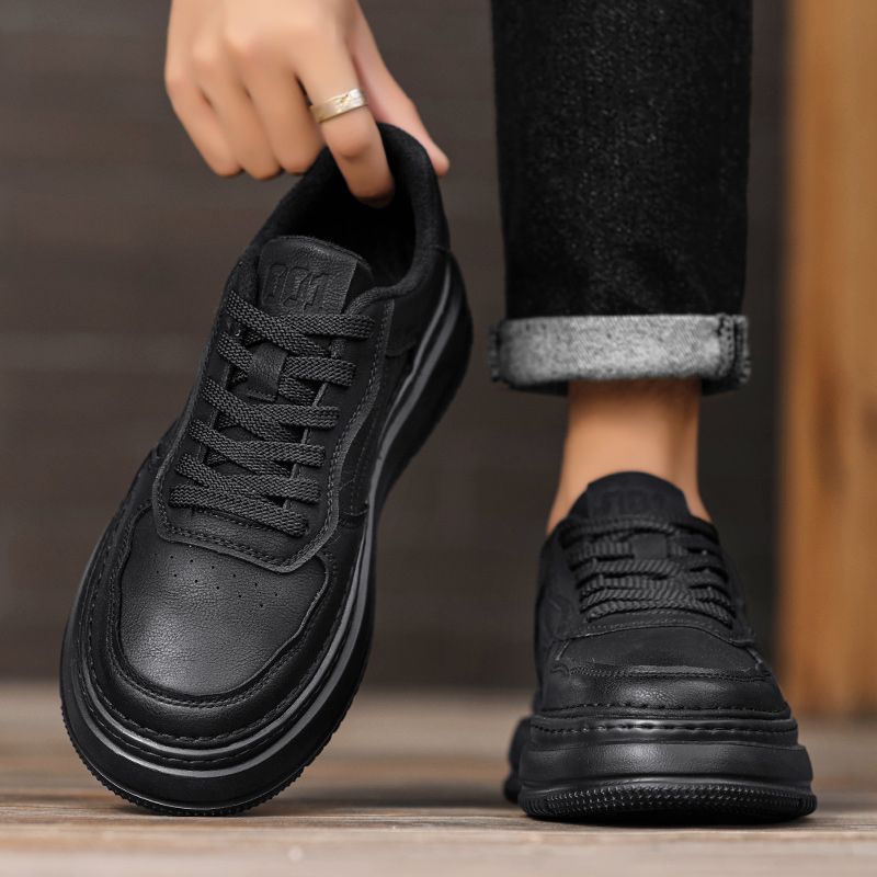 黑色男鞋冬季正装商务男士皮鞋软底增高休闲运动真皮防水纯黑板鞋