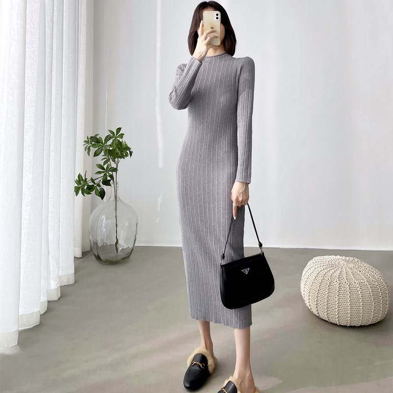 2022年秋冬修身显瘦过膝毛衣裙女中长版包臀连衣裙针织内搭打底裙