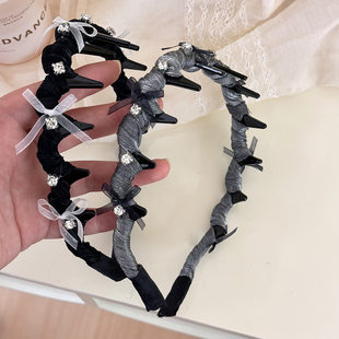 芭蕾风蝴蝶结水钻倒插梳发箍女2026夏新款高级感防滑压发头箍带齿