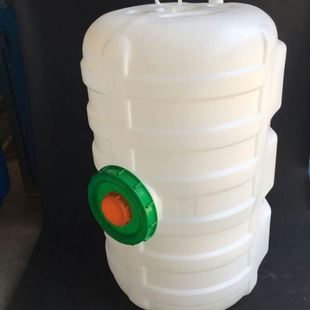 家用大水桶塑料卧式 4T车载水箱储水蓄水桶柴油桶 水塔1吨2