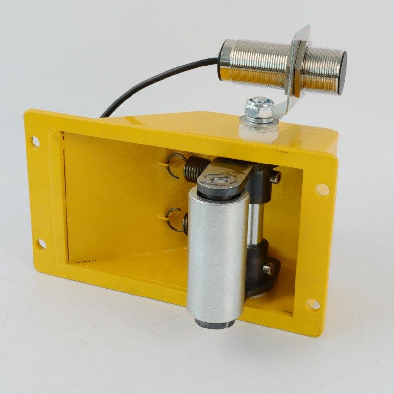 胶带提升机跑偏开关 TDP-1 非接触式铁壳提升机防偏装置 WTDP-1,电子/电工,新风配件,淘宝优惠券,粉丝福利购,淘宝优惠卷